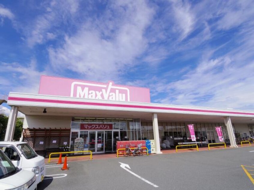 マックスバリュ清水三保店(スーパー)まで808m 東海道本線/清水駅 バス18分白浜町下車:停歩5分 1階 築11年