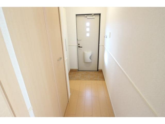  東海道本線/清水駅 バス18分白浜町下車:停歩5分 1階 築11年