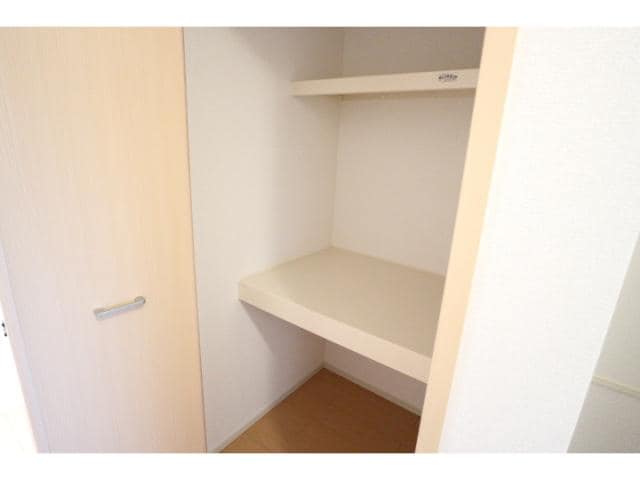  東海道本線/清水駅 バス18分白浜町下車:停歩5分 1階 築11年