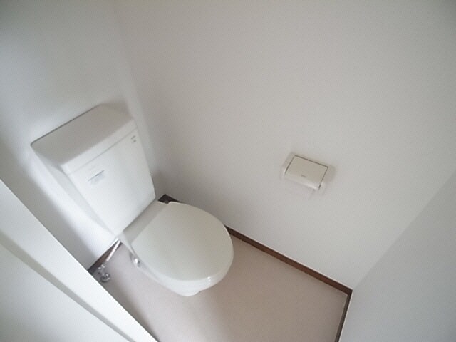  静岡鉄道静岡清水線/新清水駅 バス18分折戸車庫下車:停歩6分 1階 築39年