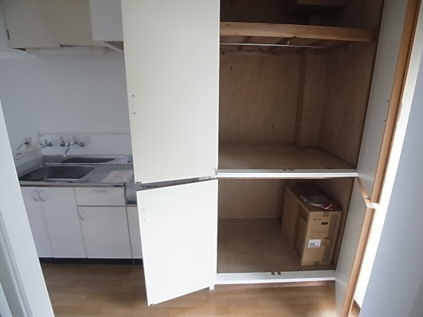  静岡鉄道静岡清水線/新清水駅 バス18分折戸車庫下車:停歩6分 1階 築39年