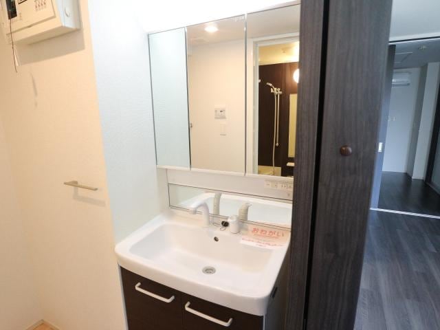  東海道本線/清水駅 バス14分下野下車:停歩5分 1階 築10年