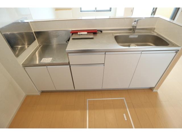  東海道本線/清水駅 バス7分袖師小学校入口下車:停歩2分 1階 築10年