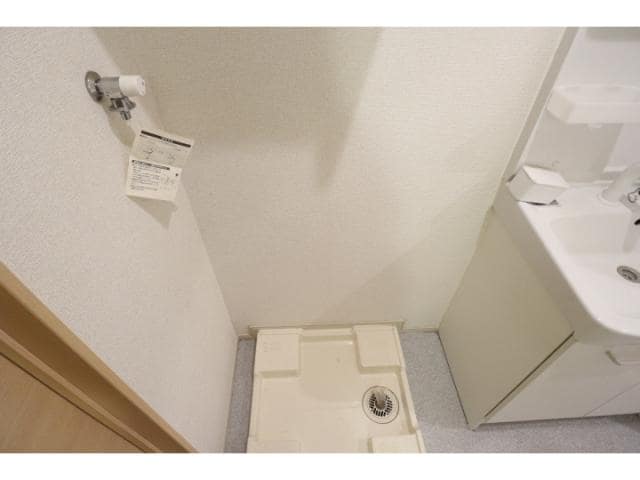  東海道本線/清水駅 バス7分袖師小学校入口下車:停歩2分 1階 築10年