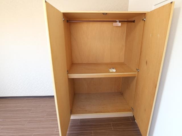  東海道本線/清水駅 バス8分秋吉町下車:停歩7分 3階 築34年