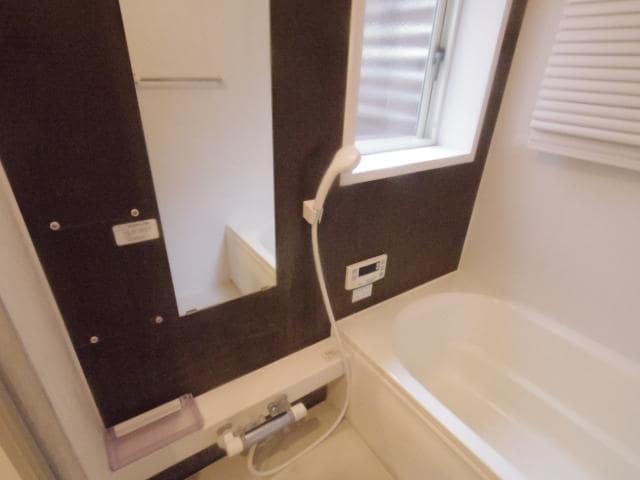  東海道本線/清水駅 バス9分高橋花の木下車:停歩4分 1-2階 築10年