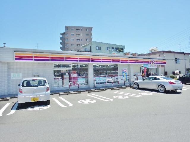 サークルＫ清水永楽町店(コンビニ)まで555m 東海道本線/清水駅 徒歩15分 7階 築22年