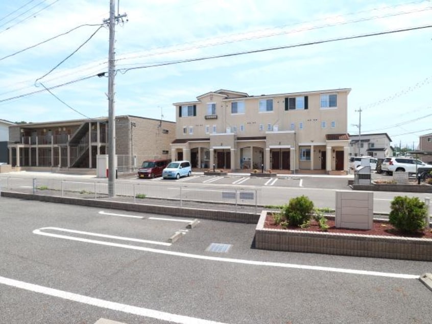  静岡鉄道静岡清水線/新清水駅 バス19分東折戸下車:停歩7分 1階 築9年