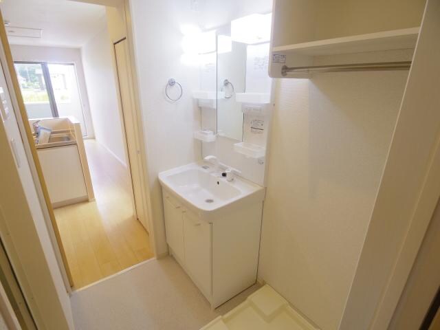  静岡鉄道静岡清水線/新清水駅 バス17分東折戸下車:停歩7分 1階 築9年