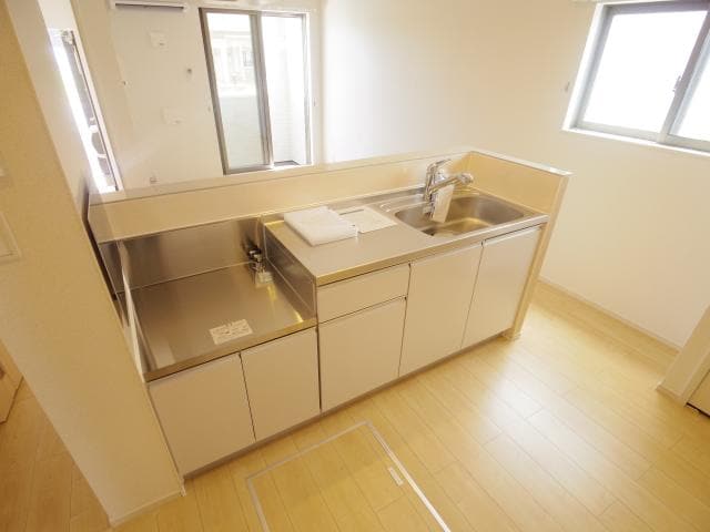  静岡鉄道静岡清水線/新清水駅 バス17分東折戸下車:停歩7分 1階 築9年