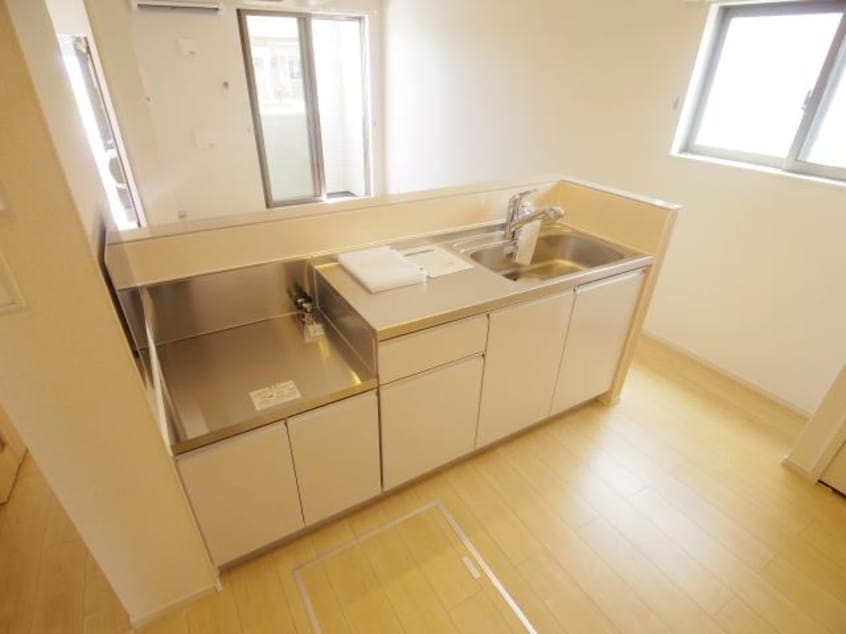  静岡鉄道静岡清水線/新清水駅 バス17分東折戸下車:停歩7分 1階 築9年