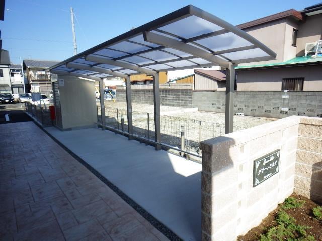  東海道本線/清水駅 バス15分鉄舟寺下車:停歩3分 2階 築8年