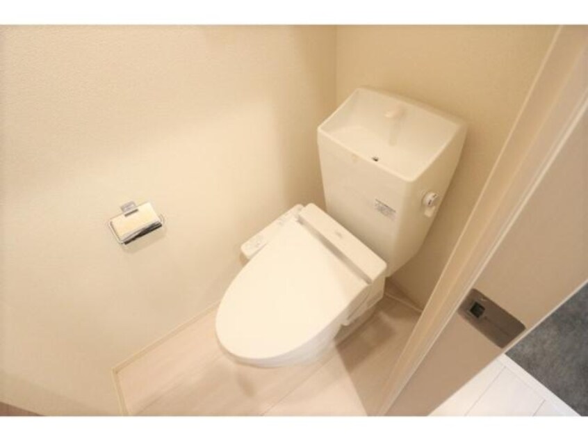  静岡鉄道静岡清水線/新清水駅 バス18分白浜町下車:停歩3分 1階 築9年