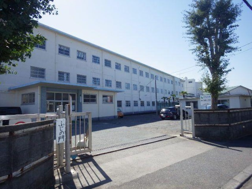 静岡市立清水三保第一小学校(小学校)まで704m 静岡鉄道静岡清水線/新清水駅 バス18分白浜町下車:停歩3分 2階 築8年