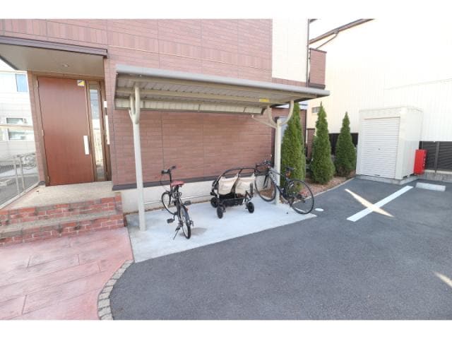  静岡鉄道静岡清水線/桜橋駅 徒歩7分 1階 築8年