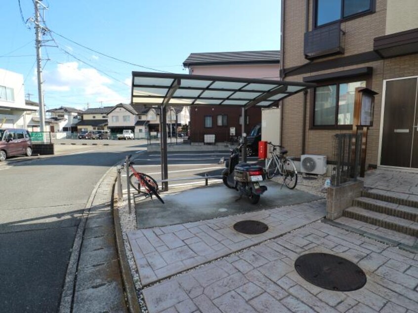  東海道本線/新蒲原駅 徒歩23分 1階 築8年