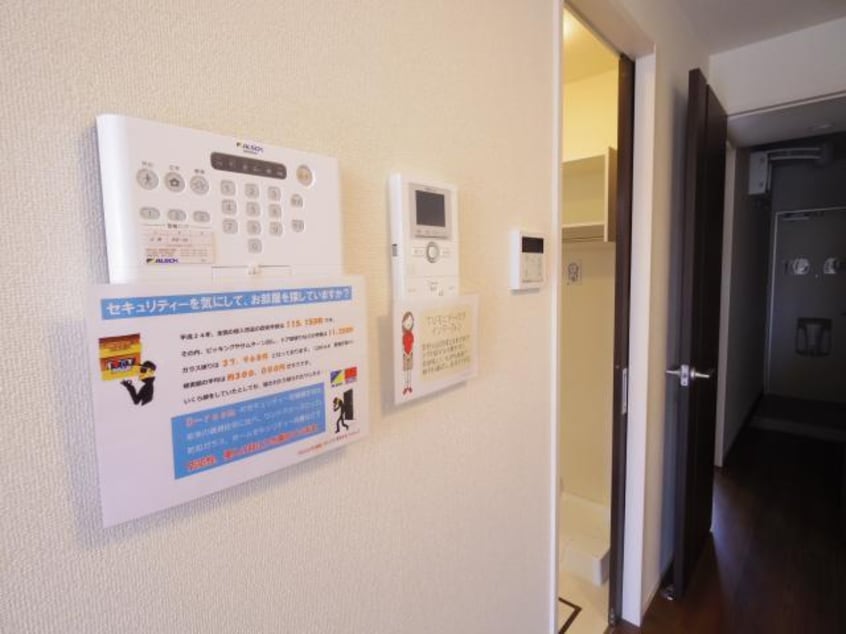  東海道本線/新蒲原駅 徒歩23分 1階 築8年