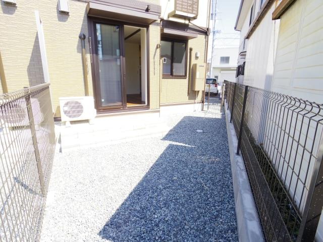  東海道本線/新蒲原駅 徒歩23分 1階 築8年