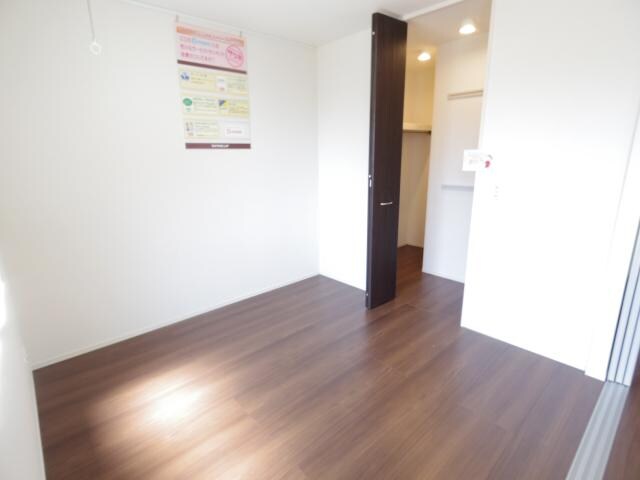  東海道本線/新蒲原駅 徒歩23分 1階 築8年