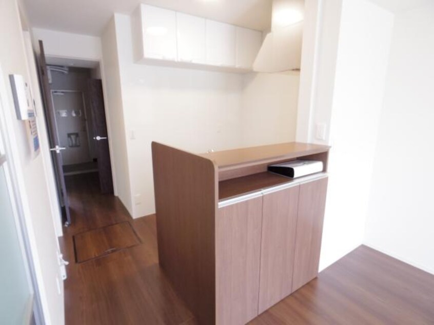  東海道本線/新蒲原駅 徒歩23分 1階 築8年