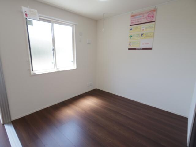  東海道本線/新蒲原駅 徒歩23分 1階 築8年