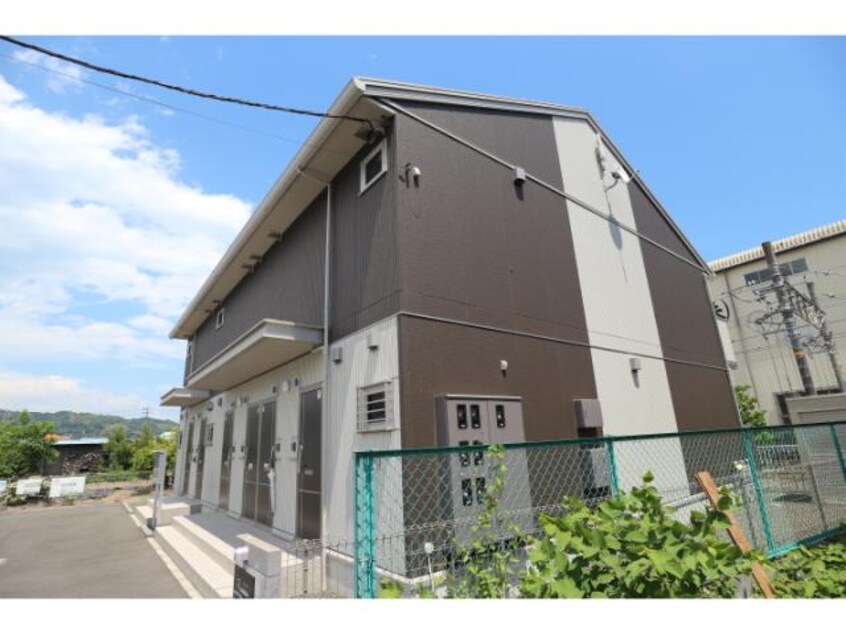 東海道本線/清水駅 バス6分袖師小学校入口下車:停歩6分 1階 築8年