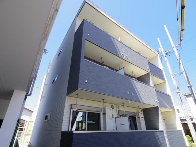  静岡鉄道静岡清水線/新清水駅 バス3分万世町下車:停歩2分 1階 築8年