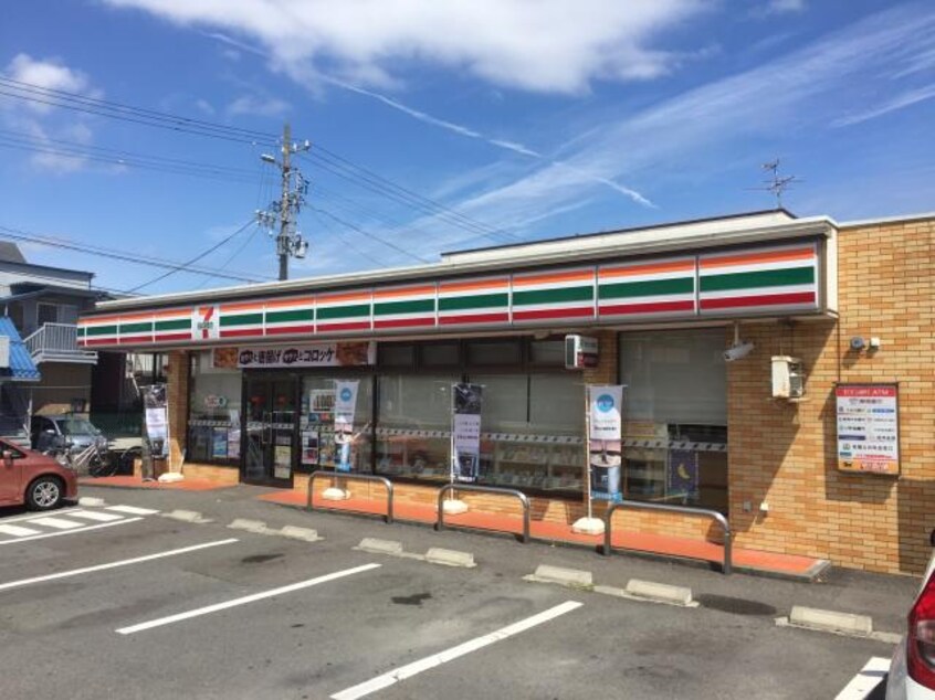 セブンイレブン清水沼田町店(コンビニ)まで350m 東海道本線/清水駅 バス15分妙音寺下車:停歩2分 2階 築7年