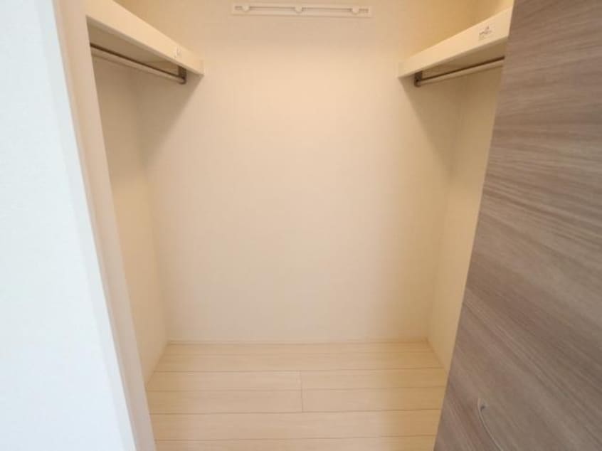  東海道本線/清水駅 バス12分向田町下車:停歩2分 1階 築8年