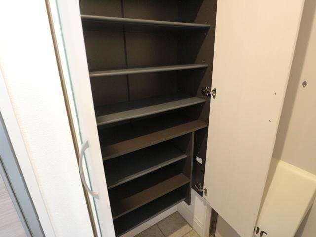  東海道本線/清水駅 バス12分向田町下車:停歩2分 1階 築8年