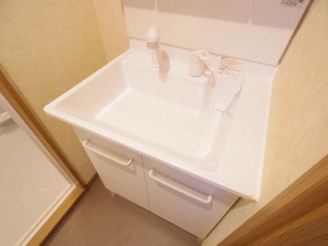  東海道本線/清水駅 バス8分秋吉町下車:停歩9分 6階 築7年