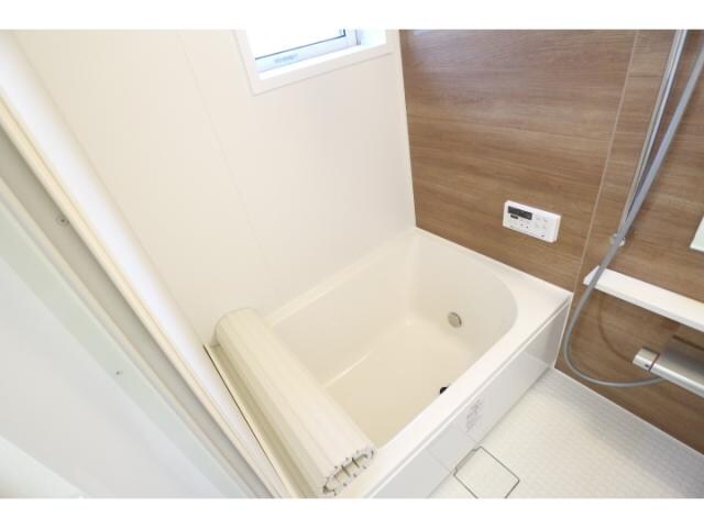  東海道本線/清水駅 バス27分白浜町下車:停歩6分 1階 築7年