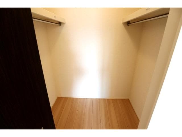  東海道本線/清水駅 バス27分白浜町下車:停歩6分 1階 築7年