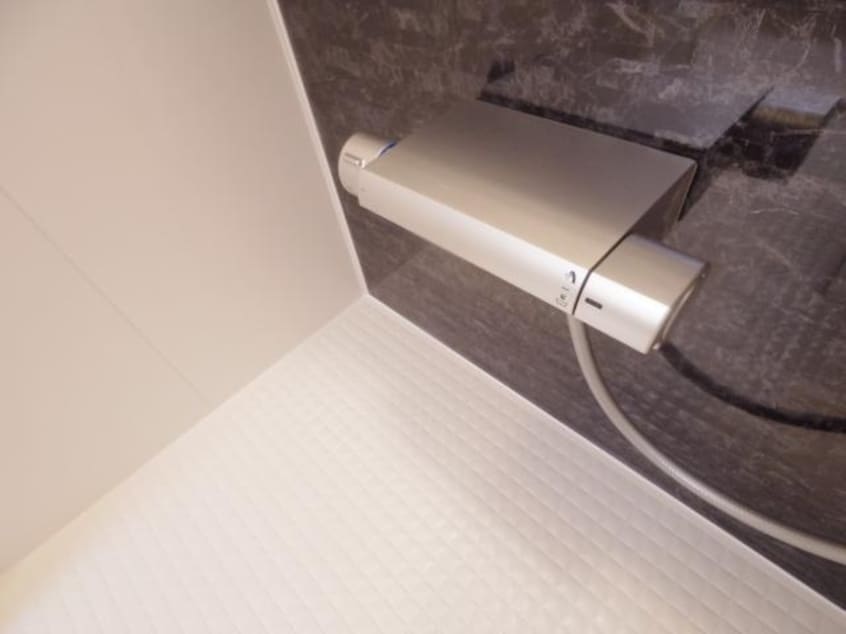 同物件同タイプ 東海道本線/清水駅 バス27分白浜町下車:停歩6分 1階 築7年