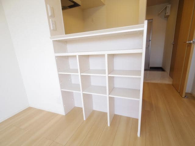 同物件同タイプ 東海道本線/清水駅 バス27分白浜町下車:停歩6分 1階 築7年