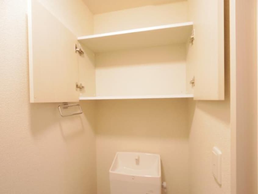 同物件同タイプ 東海道本線/清水駅 バス27分白浜町下車:停歩6分 1階 築7年