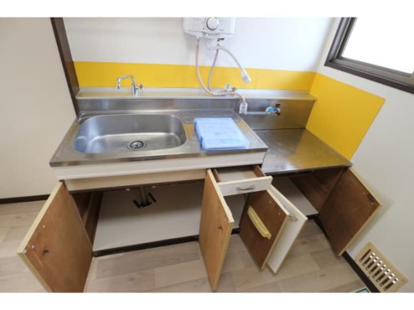  静岡鉄道静岡清水線/新清水駅 バス20分白浜町下車:停歩13分 1階 築40年