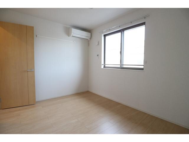  静岡鉄道静岡清水線/狐ケ崎駅 バス9分南矢部下車:停歩4分 2階 築6年