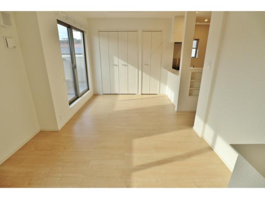  静岡鉄道静岡清水線/狐ケ崎駅 バス9分南矢部下車:停歩4分 2階 築6年