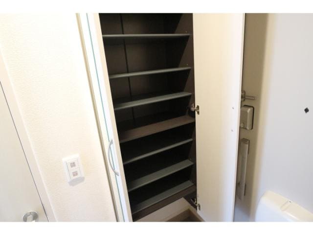  東海道本線/清水駅 バス15分押切下車:停歩5分 1階 築5年