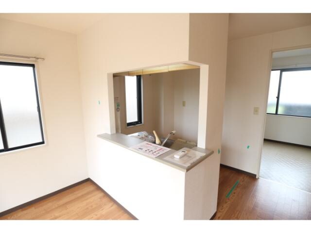  静岡鉄道静岡清水線/新清水駅 バス14分駒越下車:停歩13分 1階 築33年