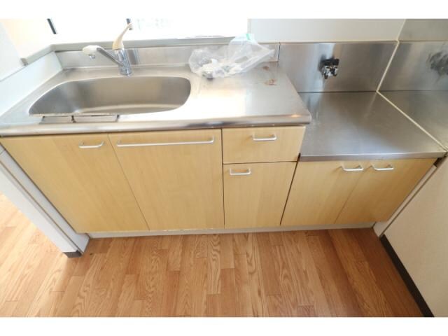  静岡鉄道静岡清水線/新清水駅 バス14分駒越下車:停歩13分 1階 築33年