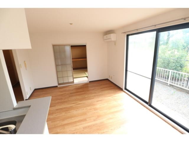  静岡鉄道静岡清水線/新清水駅 バス14分駒越下車:停歩13分 1階 築33年