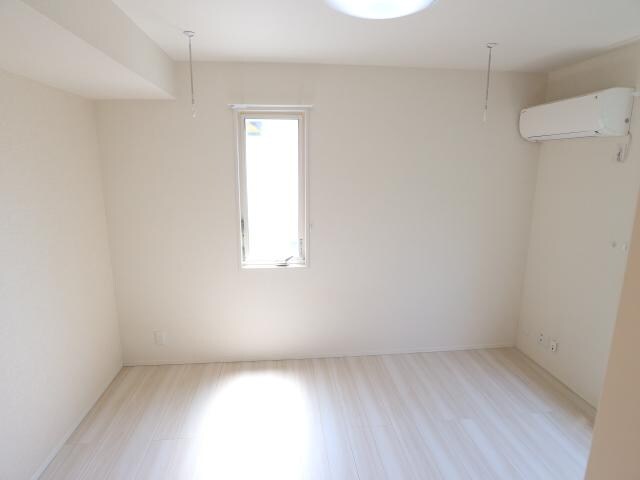  東海道本線/清水駅 バス18分西折戸下車:停歩5分 1階 築4年