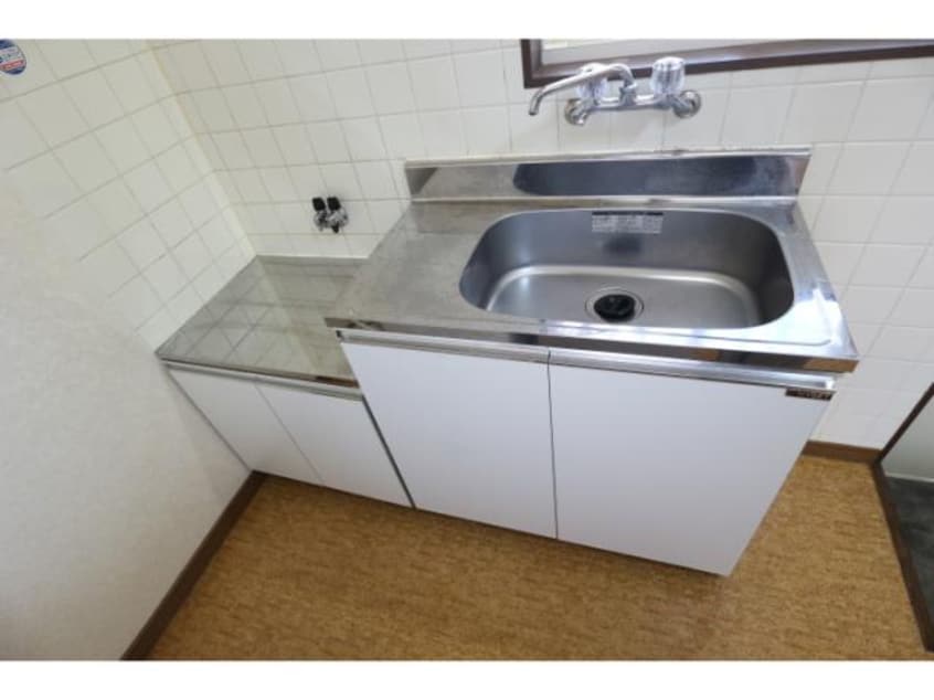  静岡鉄道静岡清水線/新清水駅 バス24分三保松原入口下車:停歩7分 1階 築33年