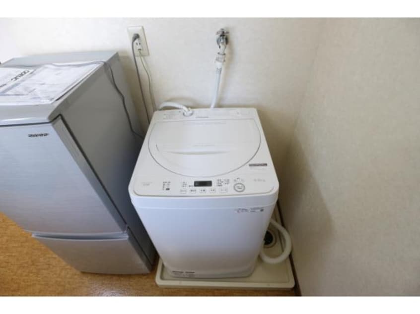  静岡鉄道静岡清水線/新清水駅 バス24分三保松原入口下車:停歩7分 1階 築33年