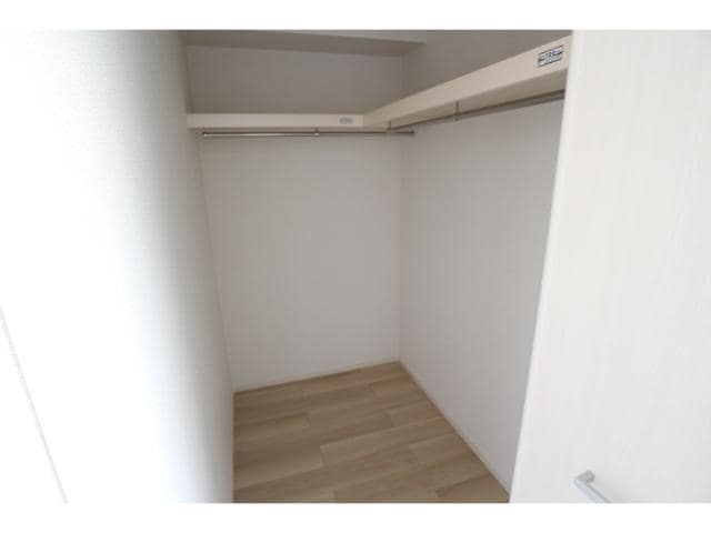  静岡鉄道静岡清水線/新清水駅 バス23分三保本町下車:停歩5分 1階 築4年