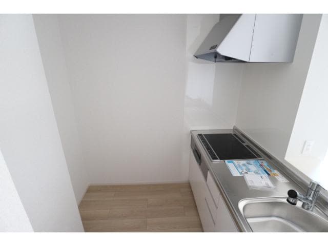  静岡鉄道静岡清水線/新清水駅 バス23分三保本町下車:停歩5分 1階 築4年