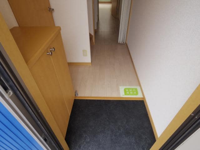  東海道本線/清水駅 バス8分上嶺下車:停歩5分 1-2階 築19年