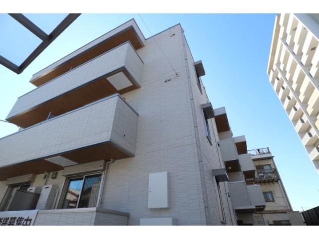  静岡鉄道静岡清水線/新清水駅 徒歩9分 3階 築3年